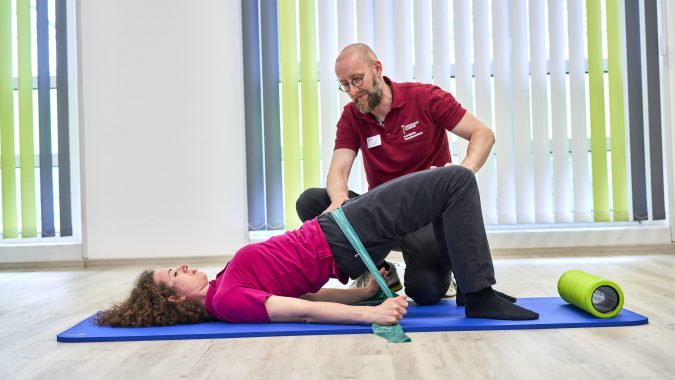 Krankengymnastik und Physiotherapie bei Rückenschmerzen
