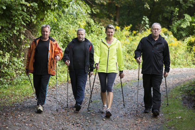 Pneumologische Reha mit Nordic Walking. COPD-Reha und COPD-Therapien