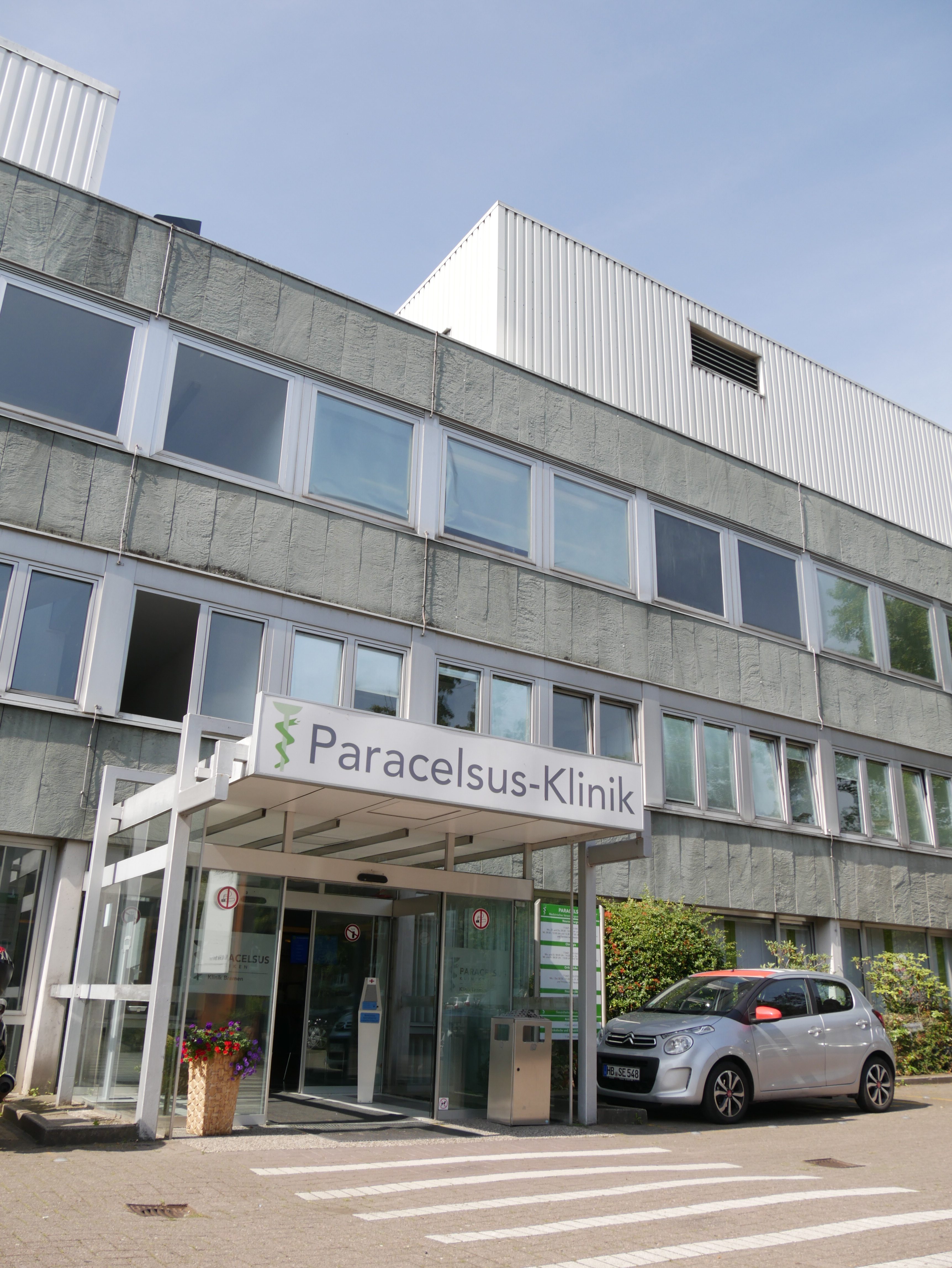 Paracelsus Klinik Bremen reaktiviert Besuchsstopp