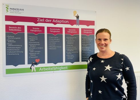 Sozialpädagogische Leitung Rieke Kuhlmann freut sich über das Jubiläum der Adaption in Bad Essen